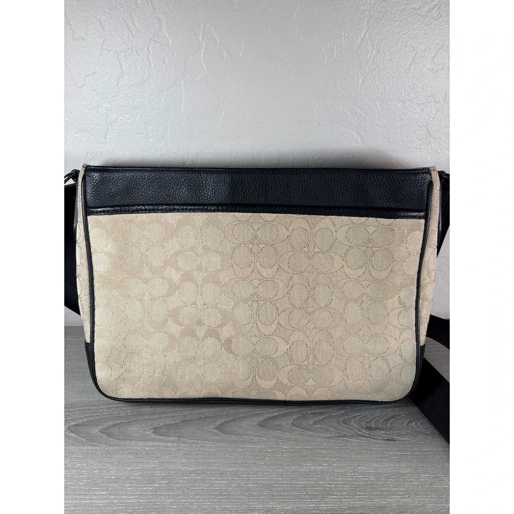 Coach Thompson Signature Jacquard Messenger Crossbody Bag‎ Varsity Stripe